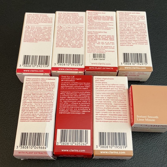 NIB Clarins and Mario Badescu gift set 9 clarins + MB wake up glowing + pouch - Picture 6 of 14